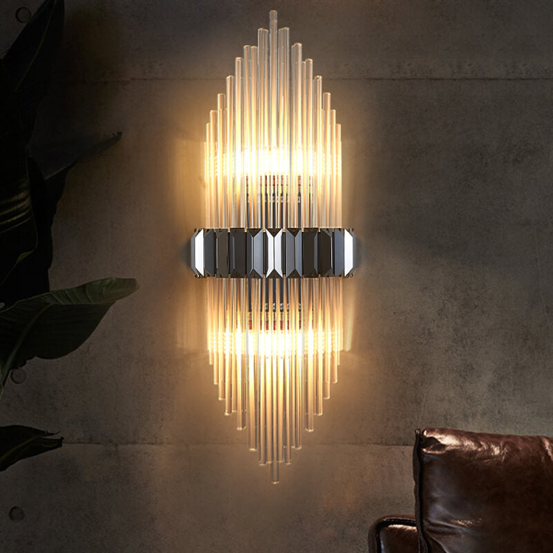 Moderne Wandleuchte mit zwei Lichtern aus Messing und Kristall, Röhrenform 