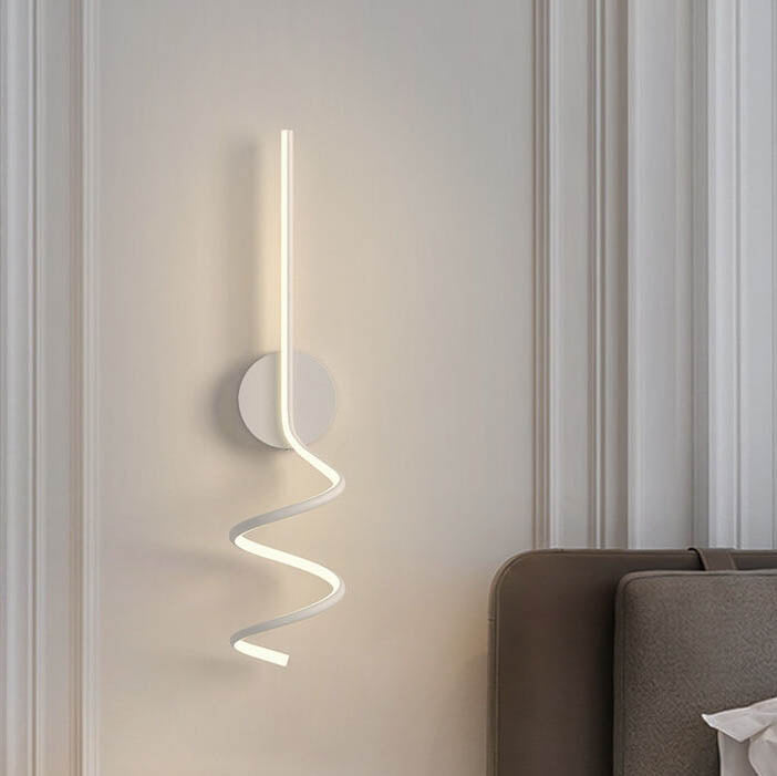مصباح حائط LED بخطوط وأقواس إبداعية بسيطة بلمبة واحدة 
