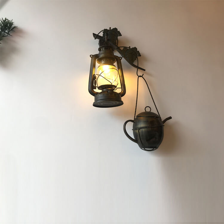 Vintage Kerosene Lamp Kettle 1-Light Wall Sconce Lamp