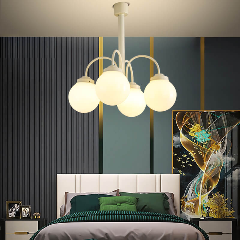 Araña de Luces de 4/6 en Vidrio Blanco Lechoso Vintage Francés 