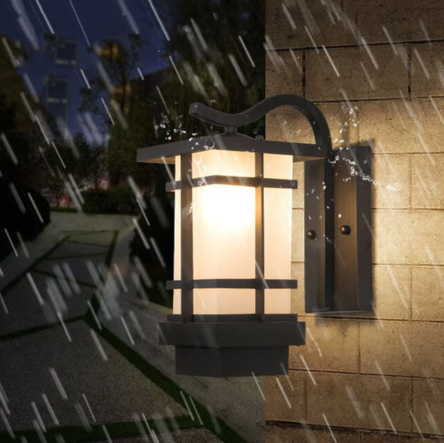 Retro Plaid Lantern Outdoor Waterproof 1-Light Wall Sconce Lamp