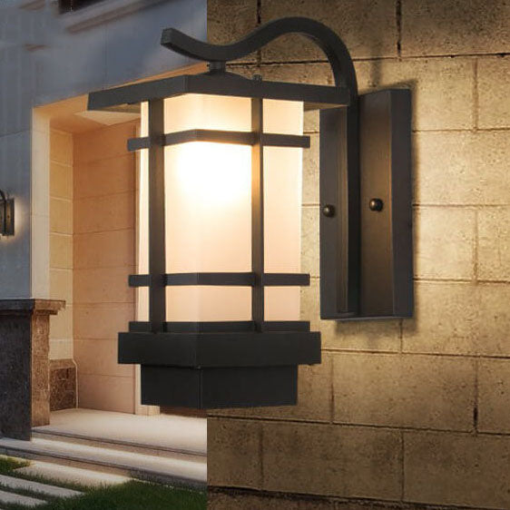 Retro Plaid Lantern Outdoor Waterproof 1-Light Wall Sconce Lamp