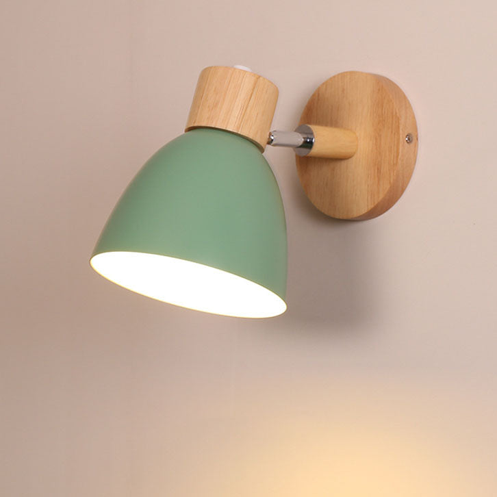 Moderne, minimalistische, einfarbige Macaron-Eisenholz-Wandleuchte mit 1 Leuchte 