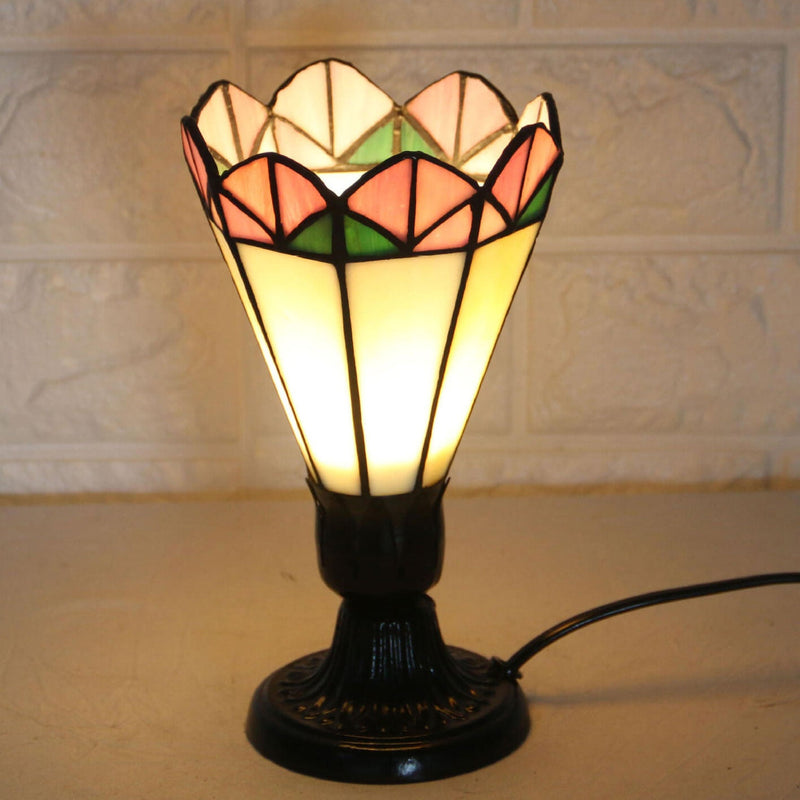 Retro Tiffany Creative Flower Design 1-Licht-Tischlampe 