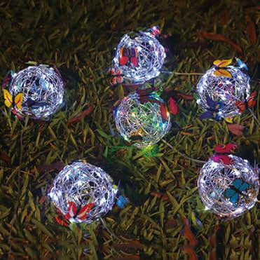 Luz colgante LED con bola de mariposa impermeable para exteriores solar 