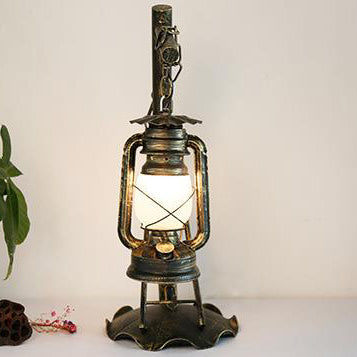 Retro-Kerosinlampe Eisen Bronze 1-Licht Tischlampe 
