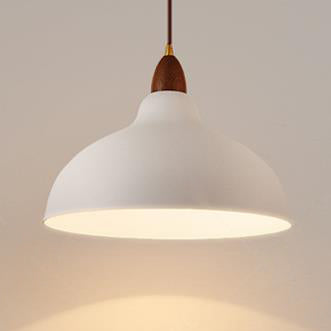 Luminaire suspendu à 1 lumière en forme de bol inversé de style japonais industriel contemporain en fer 