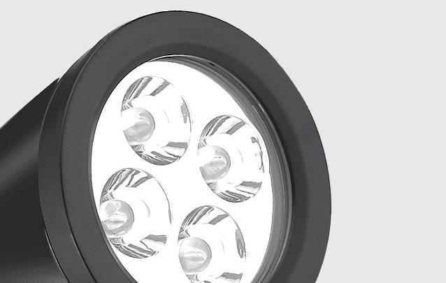 Foco LED Cónico Solar Impermeable de Simplicidad Moderna para Exterior con Enchufe de Suelo 