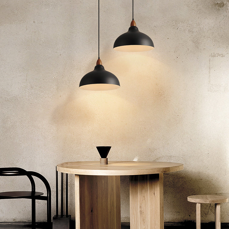 Luminaire suspendu à 1 lumière en forme de bol inversé de style japonais industriel contemporain en fer 