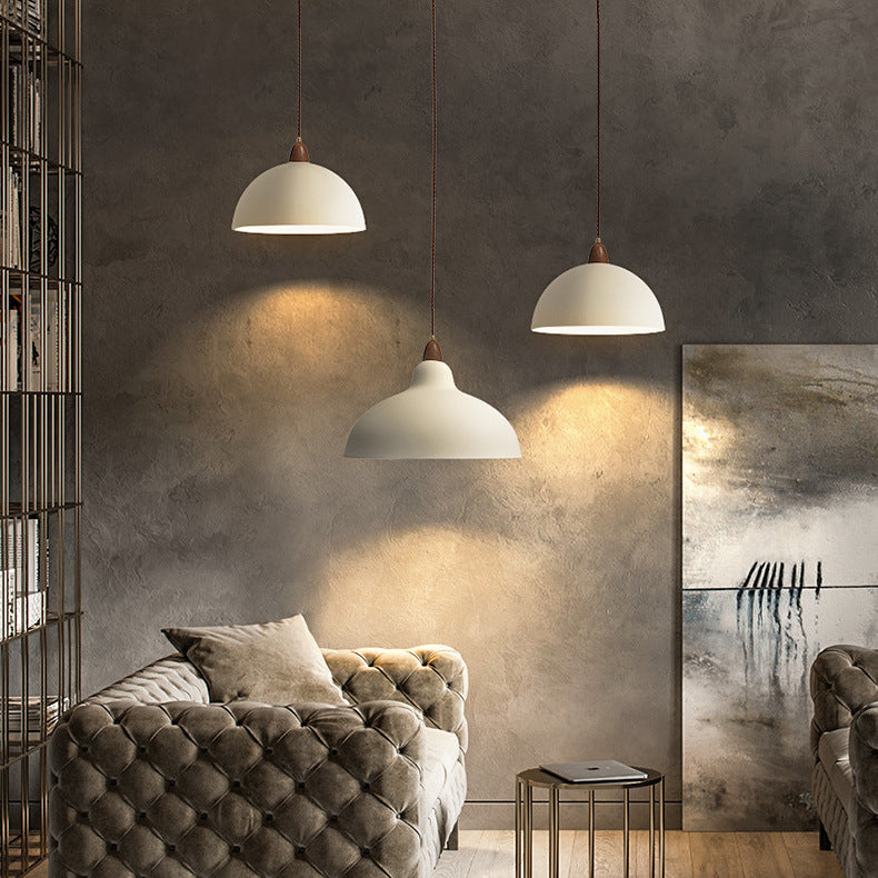 Luminaire suspendu à 1 lumière en forme de bol inversé de style japonais industriel contemporain en fer 