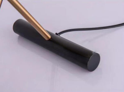 Industrial Metal Horn Shape Shade 1-Light Table Lamp