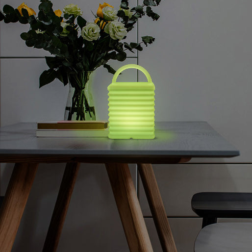 Moderne Art-Deco-Plastik-Bunte-Tote-Bag-Form-LED-Dekorative-Tischlampe 