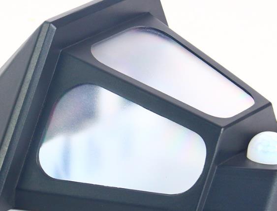 Moderne minimalistische Solar-Outdoor-Wasserdichte Induktions-Zweifarbige Beleuchtung LED Outdoor-Garten-Wandlampenleuchte 