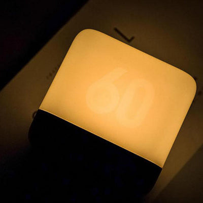 Lampe de table LED rechargeable USB avec minuterie de rotation pour cube magique moderne 