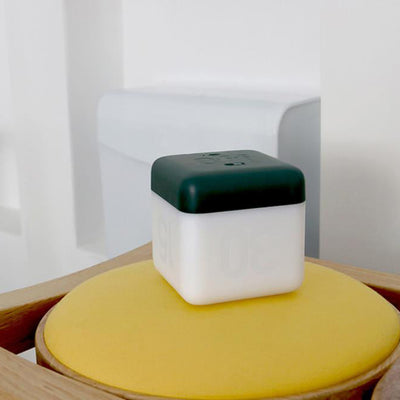 Lampe de table LED rechargeable USB avec minuterie de rotation pour cube magique moderne 
