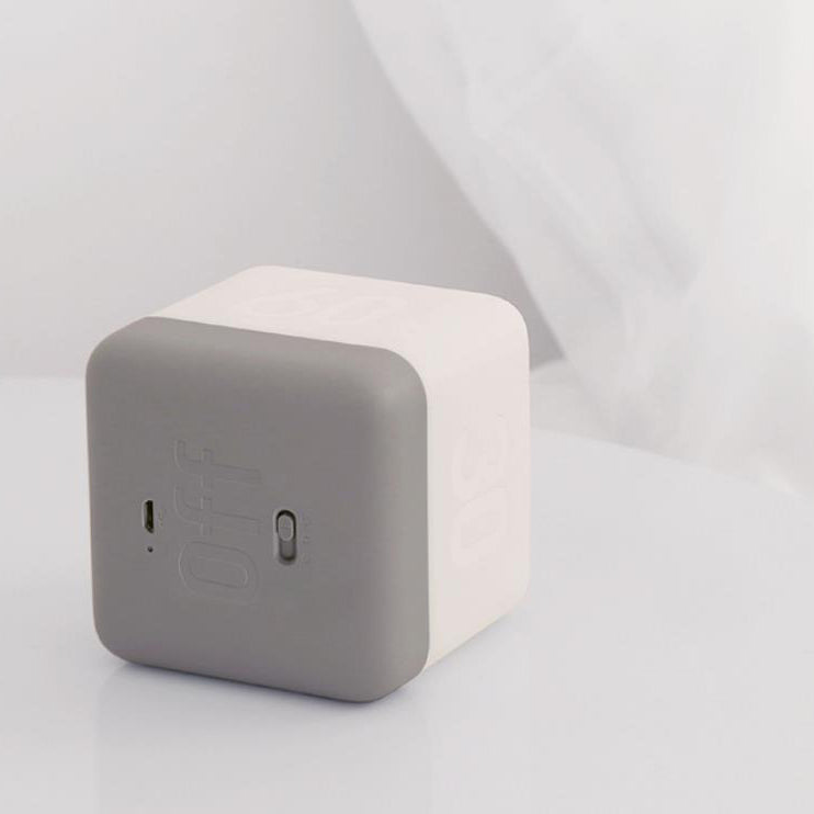 Lampe de table LED rechargeable USB avec minuterie de rotation pour cube magique moderne 
