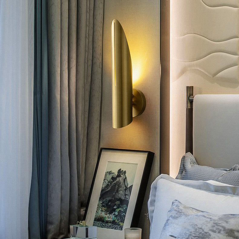 Minimalistic Iron Column 1-Light  Luxury Wall Sconce Lamp