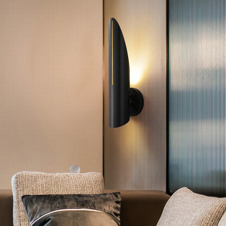 Minimalistic Iron Column 1-Light  Luxury Wall Sconce Lamp