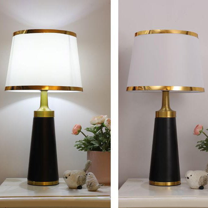 Lámpara de mesa táctil con regulador de intensidad Nordic Fabric Column 1-Light 