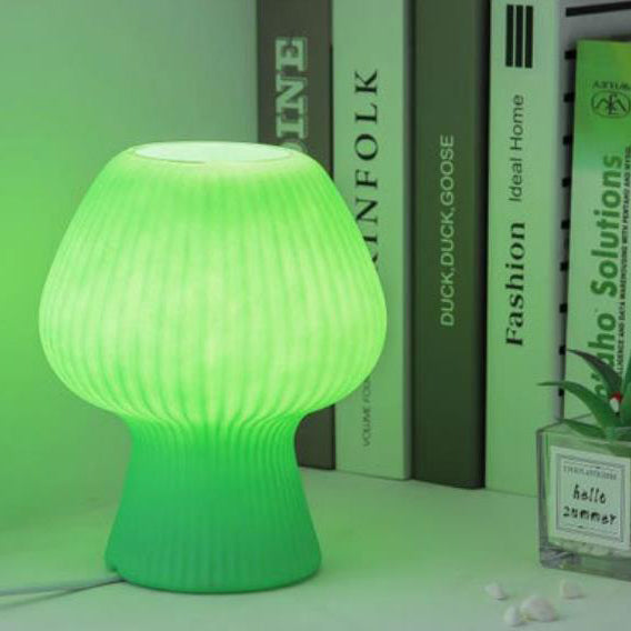 Moderne LED-Nachtlicht-Tischlampe im Vintage-Tulpen-Design aus Glas