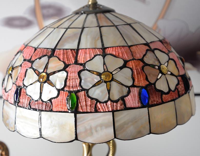 Tiffany Vintage Floral Stained Glass Swan 2-Light Table Lamp