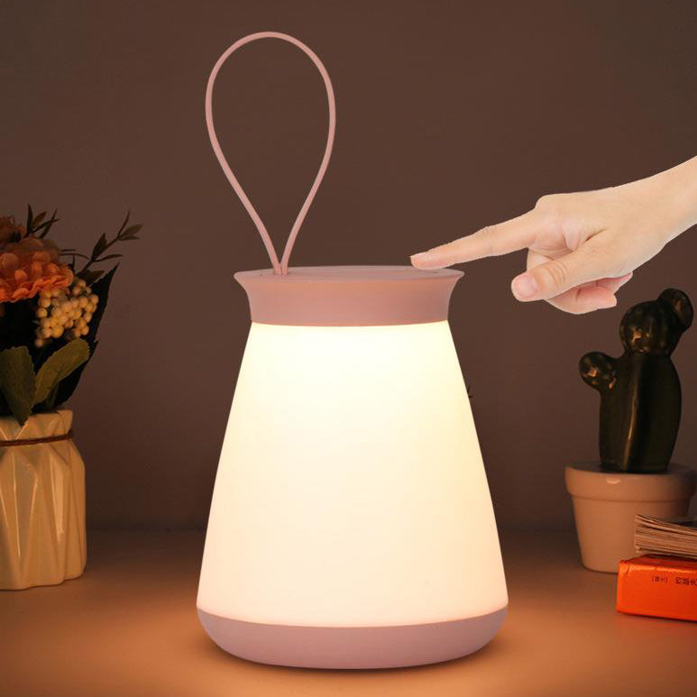 مصباح طاولة LED محمول من السيليكون الإبداعي 