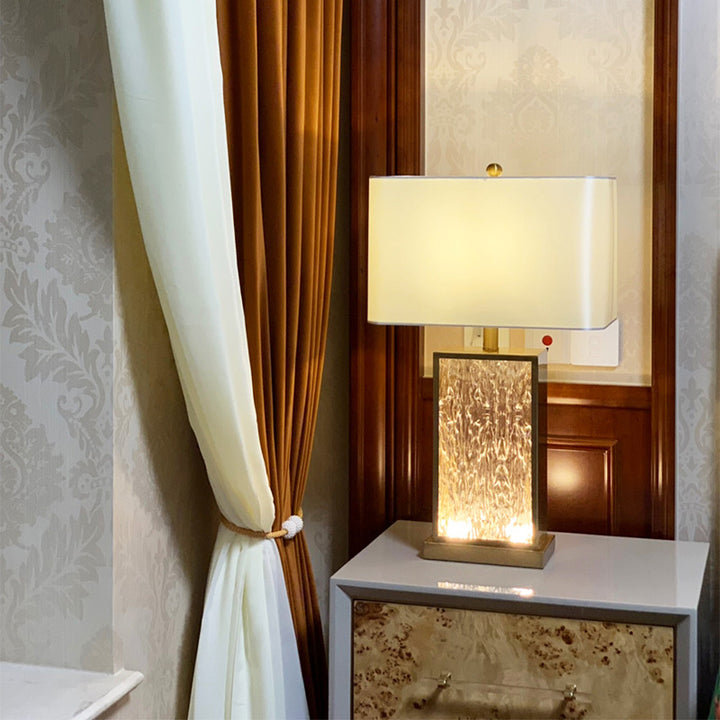 Einfache moderne Glas-Wellblech 1-Licht Tischlampe 