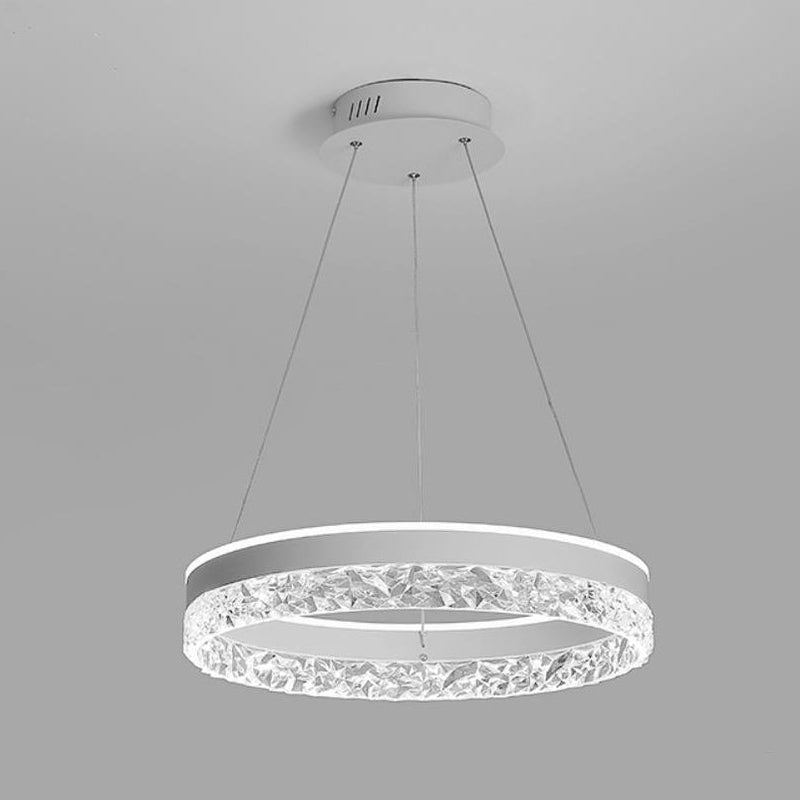 Moderner minimalistischer LED-Kronleuchter mit hohlem Design 