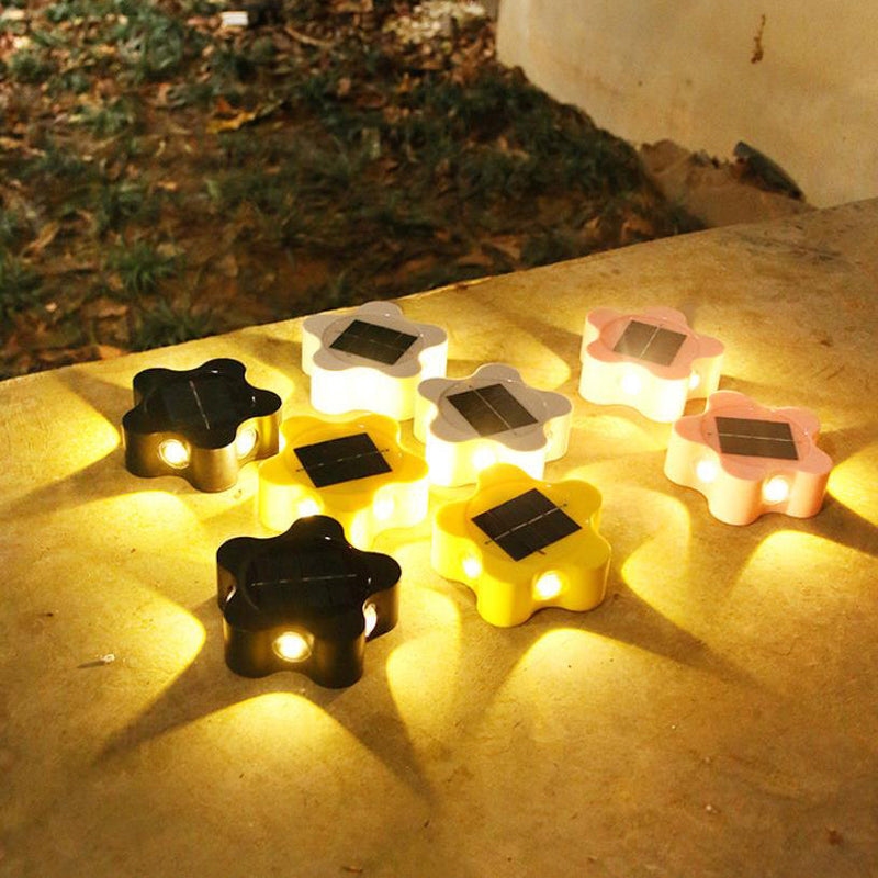 Lampe murale décorative étanche moderne pour extérieur en prune solaire 
