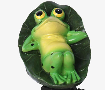 Solar Resin Frog LED Outdoor Waterproof Patio Decorative Ground Plug Landscape Light