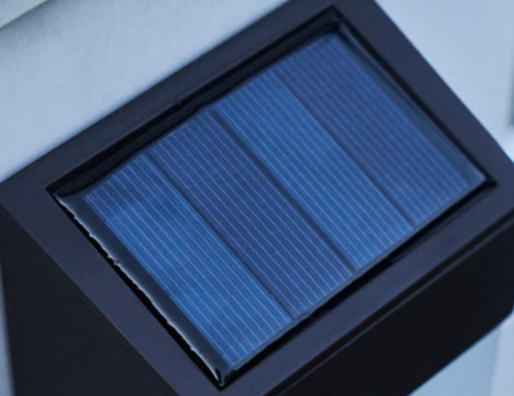 Solar quadratische Wandlampe aus mattem Glas, wasserdicht, mit LED 