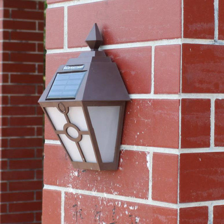 Outdoor Plastic Solar LED Garden Fence Hexagonal Wall Sconce Lamp