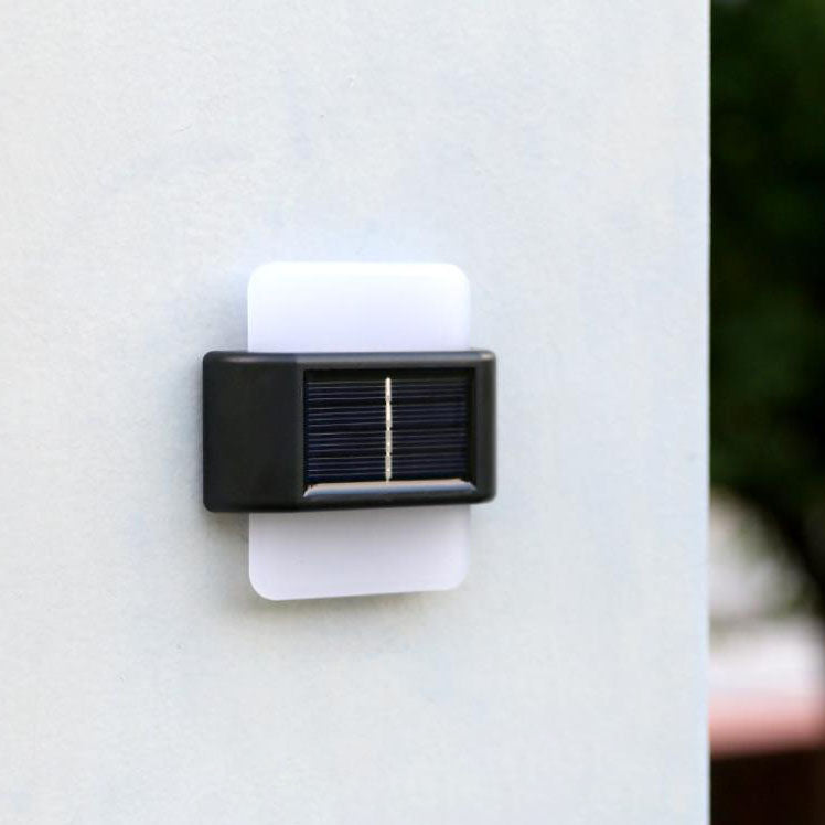 Modern Outdoor Courtyard Waterproof Solar Induction Wall Sconce Lamp