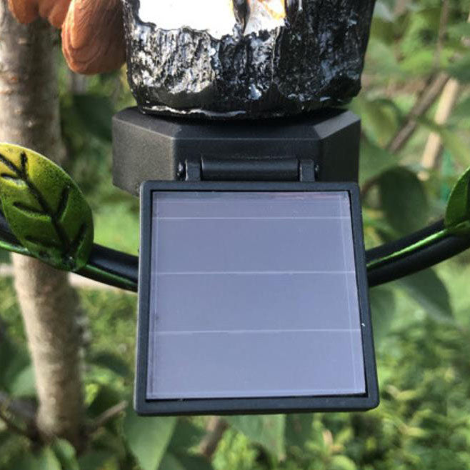 Lumière suspendue LED décorative de patio extérieur solaire en résine hibou créatif rétro européen 