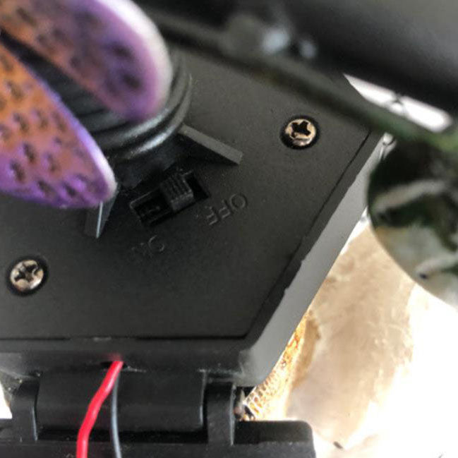 Lumière suspendue LED décorative de patio extérieur solaire en résine hibou créatif rétro européen 