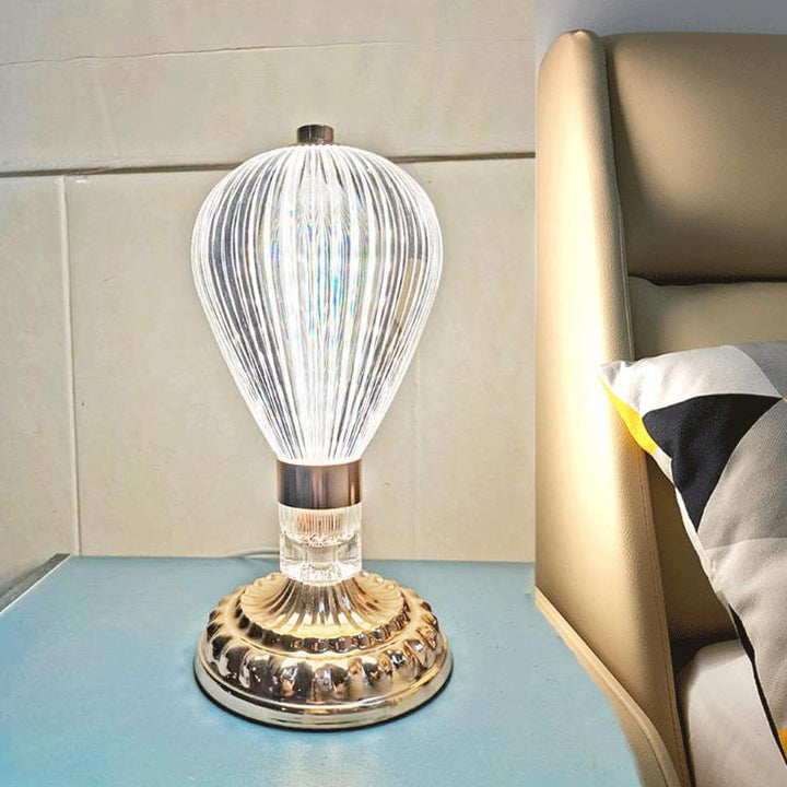 Europäische leichte Luxus Vintage Hardware Acryl LED Nachtlicht Tischlampe 