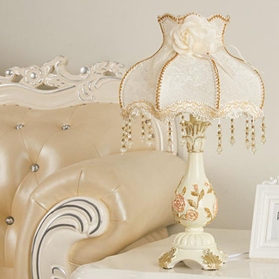 European Retro Light Luxury Carving Resin Fabric Alloy 1-Light Table Lamp