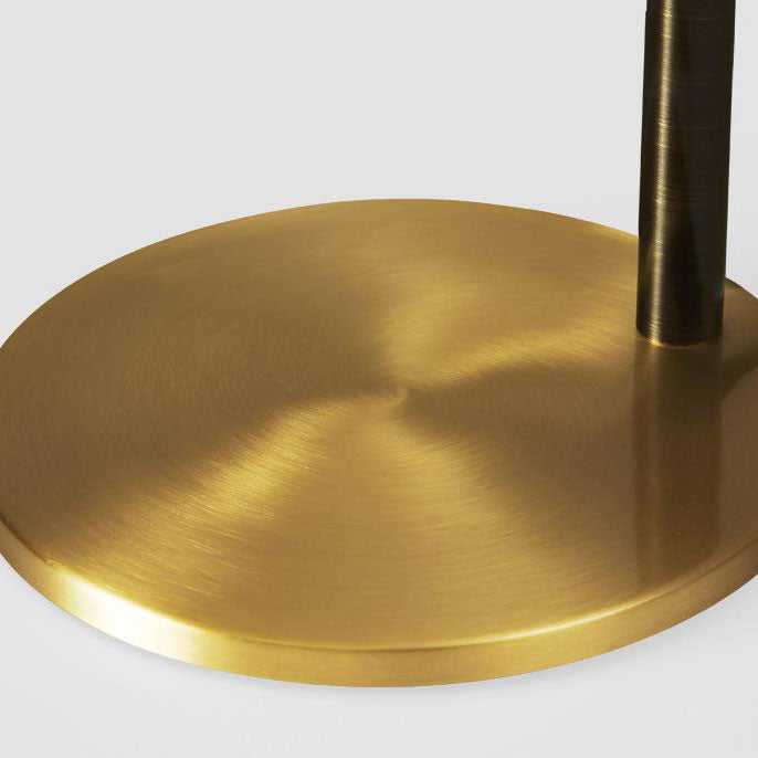Lámpara de mesa moderna de lujo con pantalla cilíndrica de cobre de 1 luz para dormitorio 