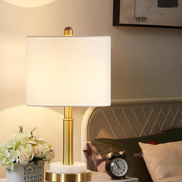 Moderne minimalistische 1-flammige Tischlampe aus Vollkupfer 
