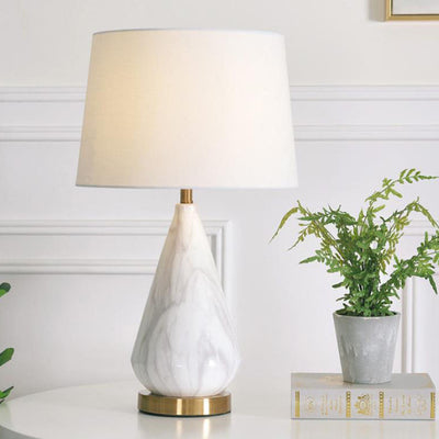 Lámpara de Mesa de 1 Luz de Cerámica Cónica Minimalista Nórdica de Mármol y Tela 