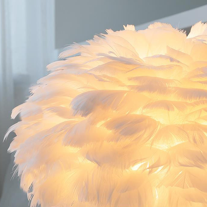 Nordic Minimalist Feather Ceramic Base 1-Light Table Lamp