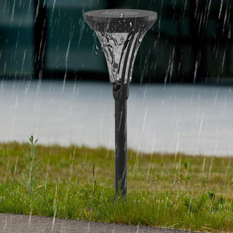 مصباح LED شمسي خارجي مقاوم للماء على شكل مخروط لإضاءة الحديقة 