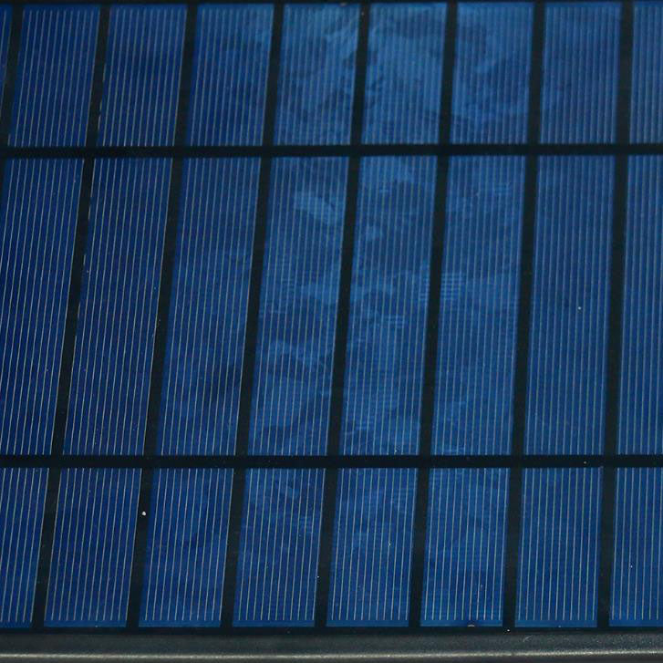 مصباح كشاف خارجي يعمل بالطاقة الشمسية مع مستشعر رادار LED مقاوم للماء لتراس الجدار 