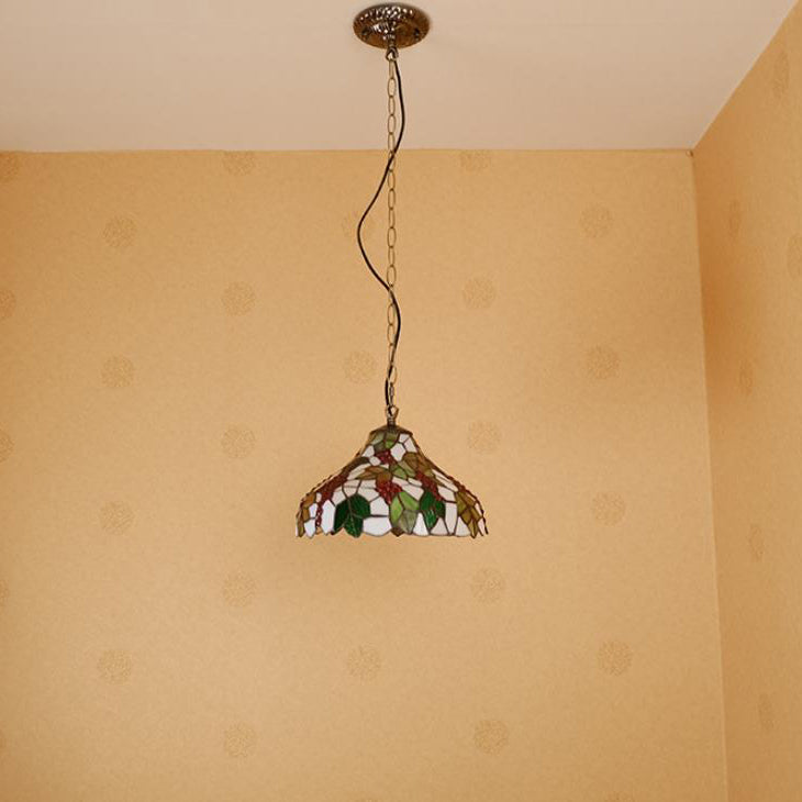 Traditional Tiffany Grape Fruit Stained Glass Iron 1-Light Pendant Light For Living Room