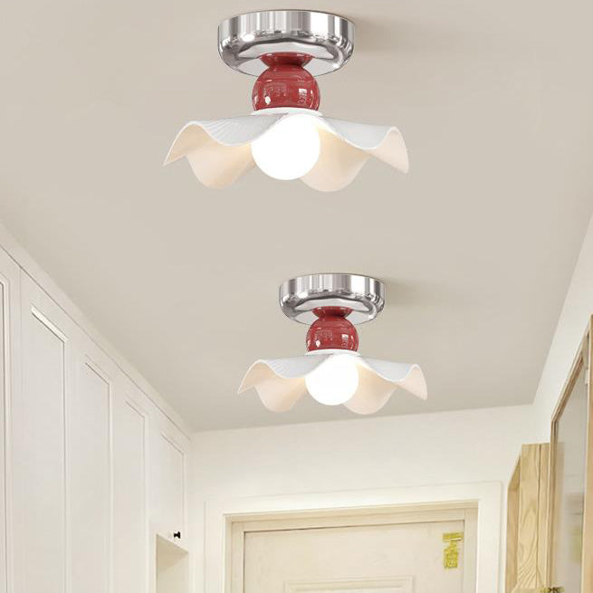 Lustre de plafond semi-encastré moderne en céramique avec dentelle ronde crème à 1 lumière 