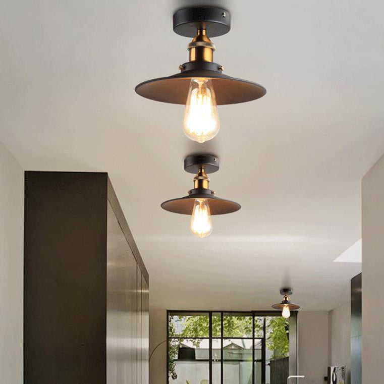 Zeitgenössische industrielle Eisen Regenschirm Schatten 1-Licht Semi-Flush Mount Deckenleuchte für Wohnzimmer 
