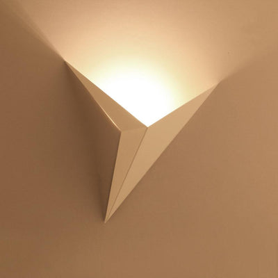 Modern Metal Shaped Triangle 1-Light LED Wall Sconce Lamps