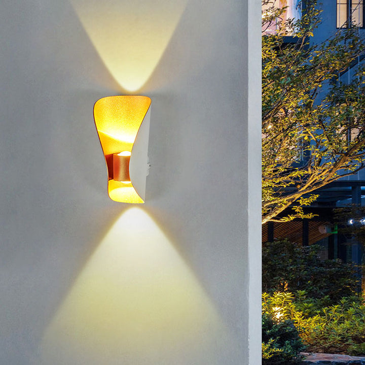 Lampe d'applique murale LED étanche de balcon de Patio extérieur de forme créative minimaliste moderne 