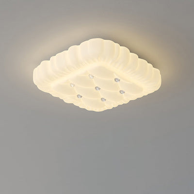 Plafonnier LED en forme d'oreiller PE à simplicité moderne pour le salon 