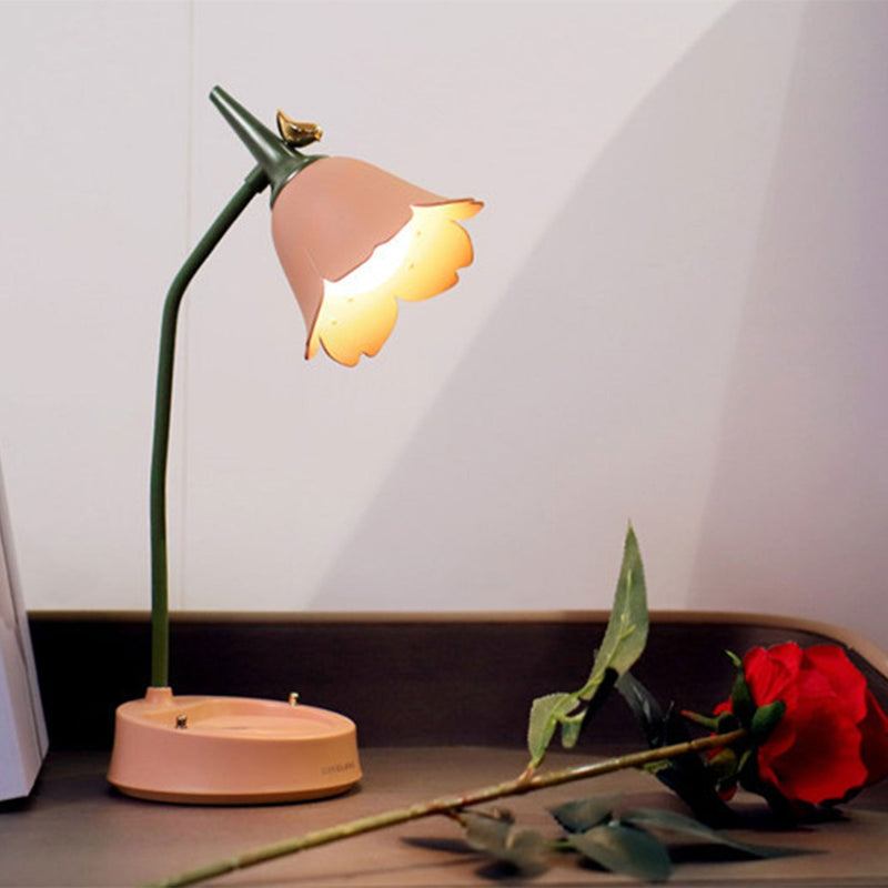 مصباح طاولة LED بتصميم زهرة وطائر من ABS الإبداعي 